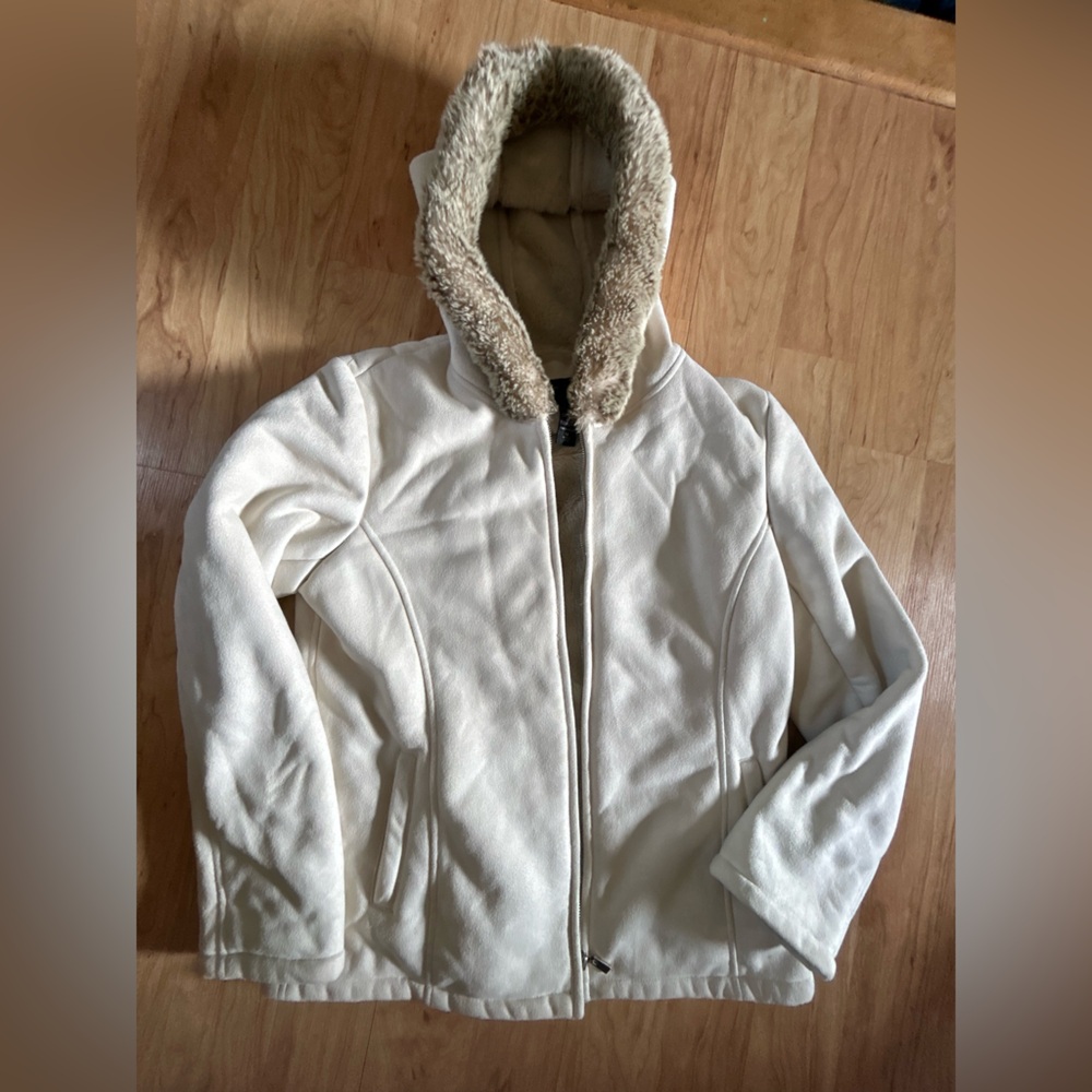 New York Company Cream Medium Jacket with Faux Fur Trim